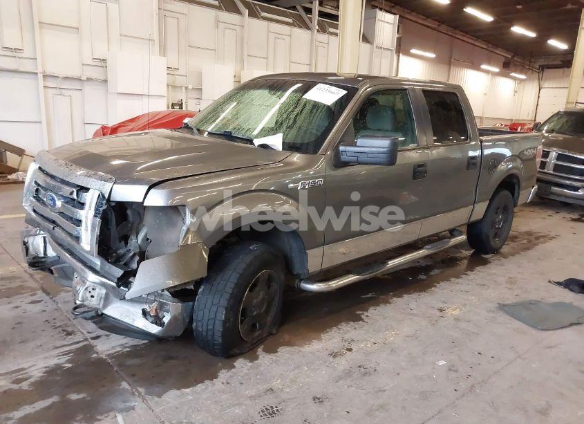 Photo 2 of 2010 Ford F-150 FX4/HARLEY-DAVIDSON/KING RANCH/LARIAT/PLATINUM/XL/XLT (VIN 1FTFW1EV7AFD05626)