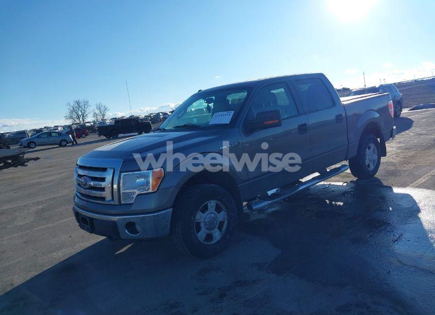 Photo 2 of 2010 Ford F-150 XLT (VIN 1FTFW1EV8AFA82741)