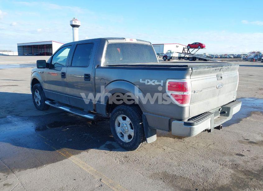 Photo 3 of 2010 Ford F-150 XLT (VIN 1FTFW1EV8AFA82741)