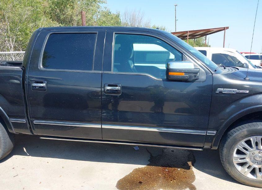 Photo 13 of 2010 Ford F-150 FX4/HARLEY-DAVIDSON/KING RANCH/LARIAT/PLATINUM/XL/XLT (VIN 1FTFW1EV8AFC16129)