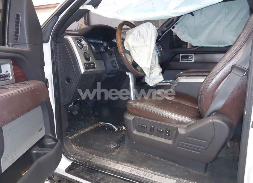 Photo 5 of 2010 Ford F-150 FX4/HARLEY-DAVIDSON/KING RANCH/LARIAT/PLATINUM/XL/XLT (VIN 1FTFW1EV8AFD10110)