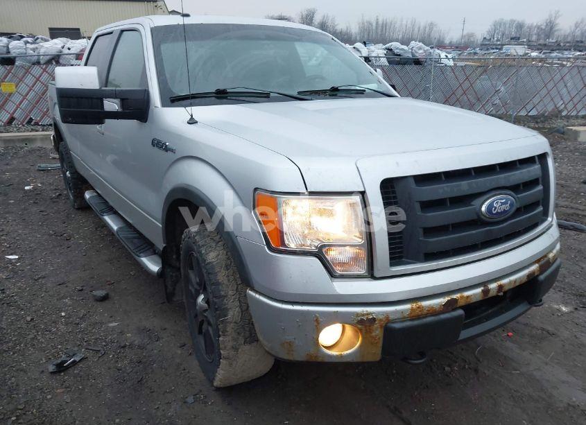 2010 Ford F150 SUPERCREW (VIN 1FTFW1EV9AFA73899) main photo
