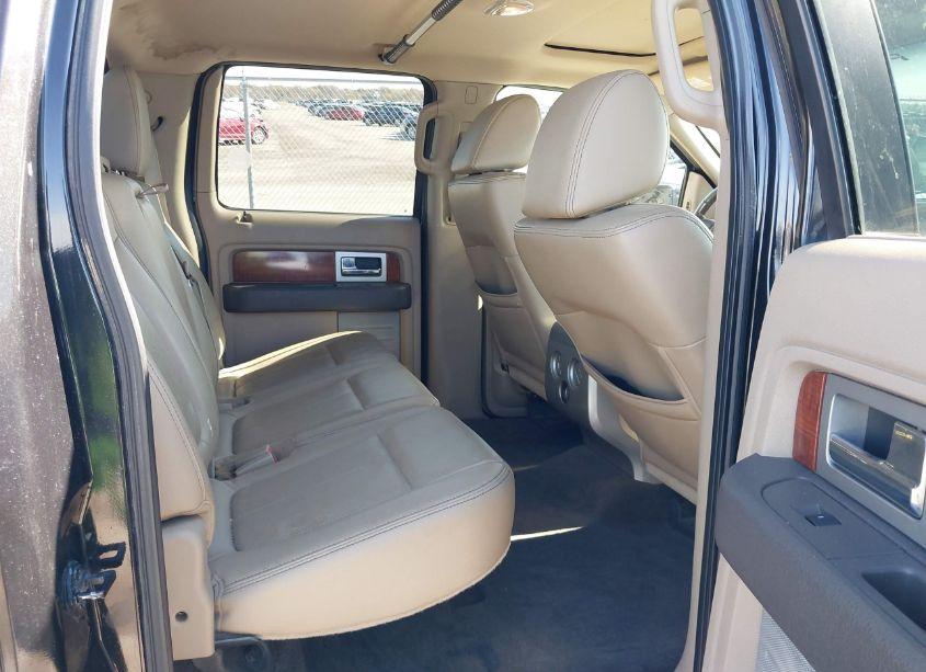 Photo 8 of 2010 Ford F-150 FX4/HARLEY-DAVIDSON/KING RANCH/LARIAT/PLATINUM/XL/XLT (VIN 1FTFW1EV9AFB09459)