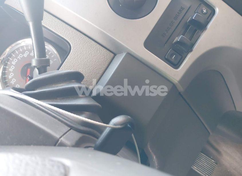 Photo 11 of 2010 Ford F-150 FX4/HARLEY-DAVIDSON/LARIAT/XL/XLT (VIN 1FTFW1EV9AFB61044)