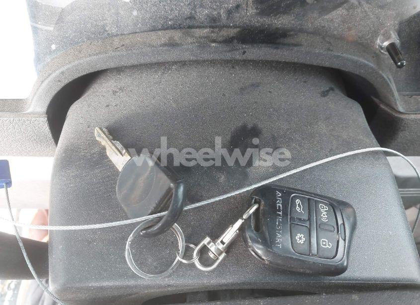 Photo 11 of 2010 Ford F-150 (VIN 1FTFW1EV9AFB66096)