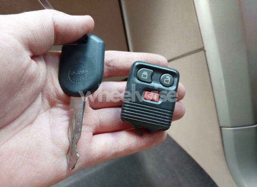 Photo 11 of 2010 Ford F-150 FX4/HARLEY-DAVIDSON/KING RANCH/LARIAT/PLATINUM/XL/XLT (VIN 1FTFW1EV9AFB91936)