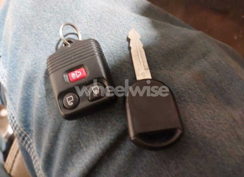 Photo 11 of 2010 Ford F-150 FX4/HARLEY-DAVIDSON/KING RANCH/LARIAT/PLATINUM/XL/XLT (VIN 1FTFW1EV9AFC11621)