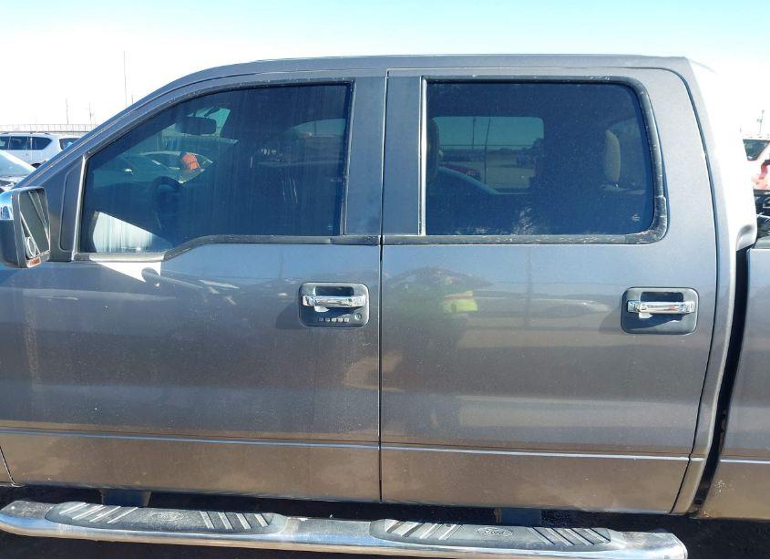 Photo 14 of 2010 Ford F-150 FX4/HARLEY-DAVIDSON/KING RANCH/LARIAT/PLATINUM/XL/XLT (VIN 1FTFW1EV9AFC87257)