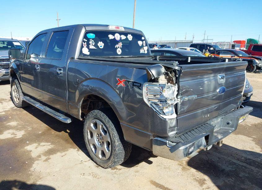 Photo 3 of 2010 Ford F-150 FX4/HARLEY-DAVIDSON/KING RANCH/LARIAT/PLATINUM/XL/XLT (VIN 1FTFW1EV9AFC87257)