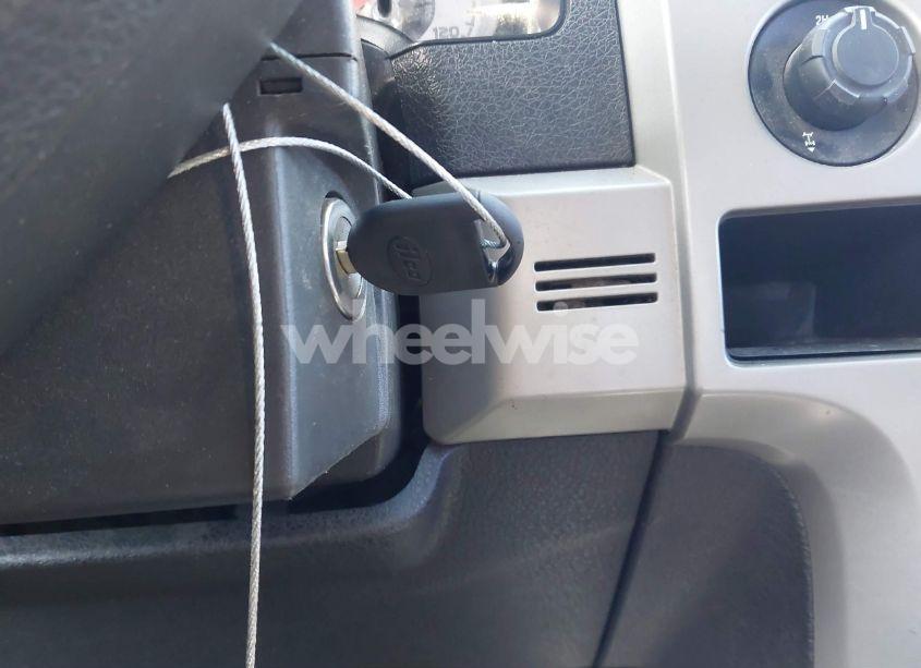 Photo 11 of 2010 Ford F-150 FX4/HARLEY-DAVIDSON/KING RANCH/LARIAT/PLATINUM/XL/XLT (VIN 1FTFW1EV9AFD25361)