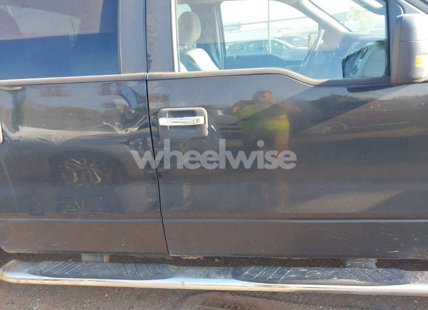 Photo 13 of 2010 Ford F-150 FX4/HARLEY-DAVIDSON/KING RANCH/LARIAT/PLATINUM/XL/XLT (VIN 1FTFW1EV9AFD65472)