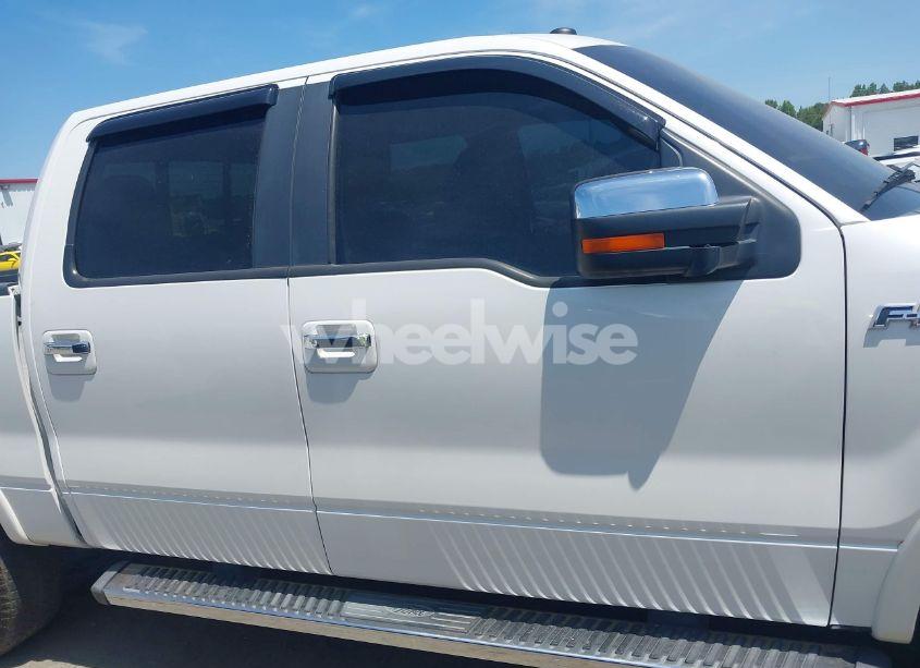 Photo 13 of 2010 Ford F-150 FX4/HARLEY-DAVIDSON/KING RANCH/LARIAT/PLATINUM/XL/XLT (VIN 1FTFW1EVXAFB39280)