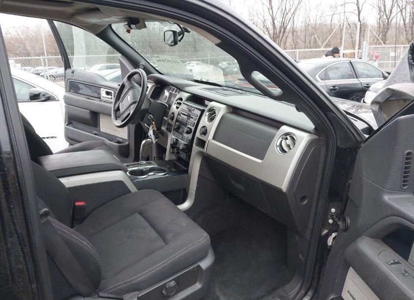 Photo 5 of 2010 Ford F-150 FX4/HARLEY-DAVIDSON/KING RANCH/LARIAT/PLATINUM/XL/XLT (VIN 1FTFW1EVXAFB91895)