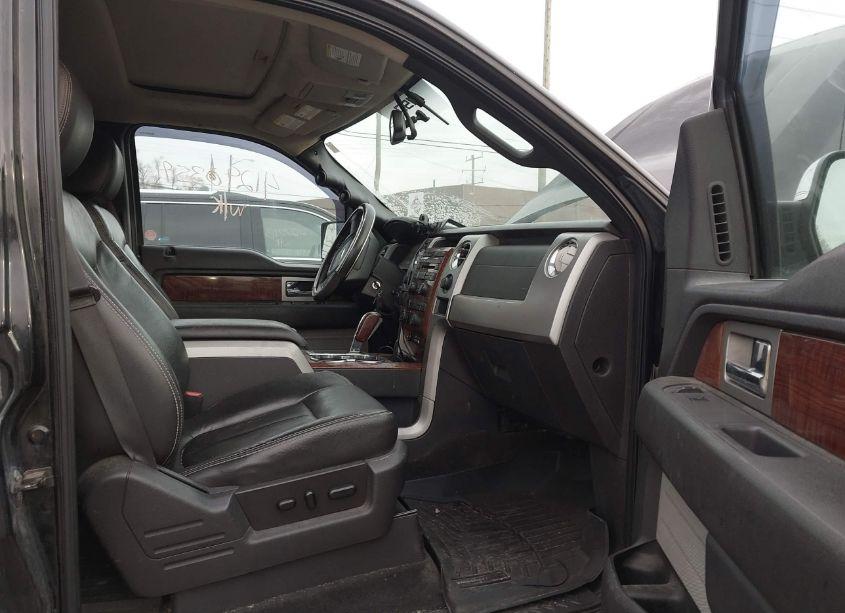 Photo 5 of 2010 Ford F-150 FX4/HARLEY-DAVIDSON/KING RANCH/LARIAT/PLATINUM/XL/XLT (VIN 1FTFW1EVXAFC11935)