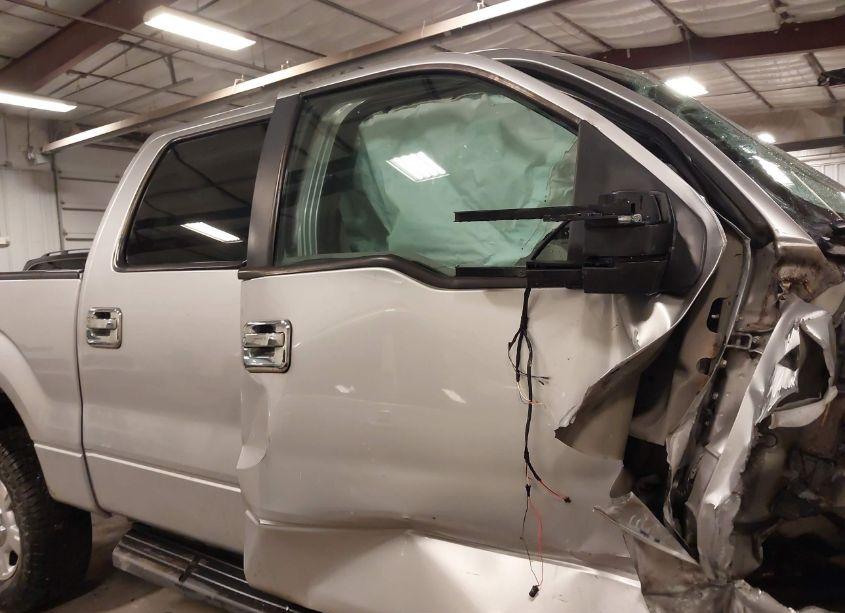 Photo 14 of 2010 Ford F-150 FX4/HARLEY-DAVIDSON/KING RANCH/LARIAT/PLATINUM/XL/XLT (VIN 1FTFW1EVXAFC24703)