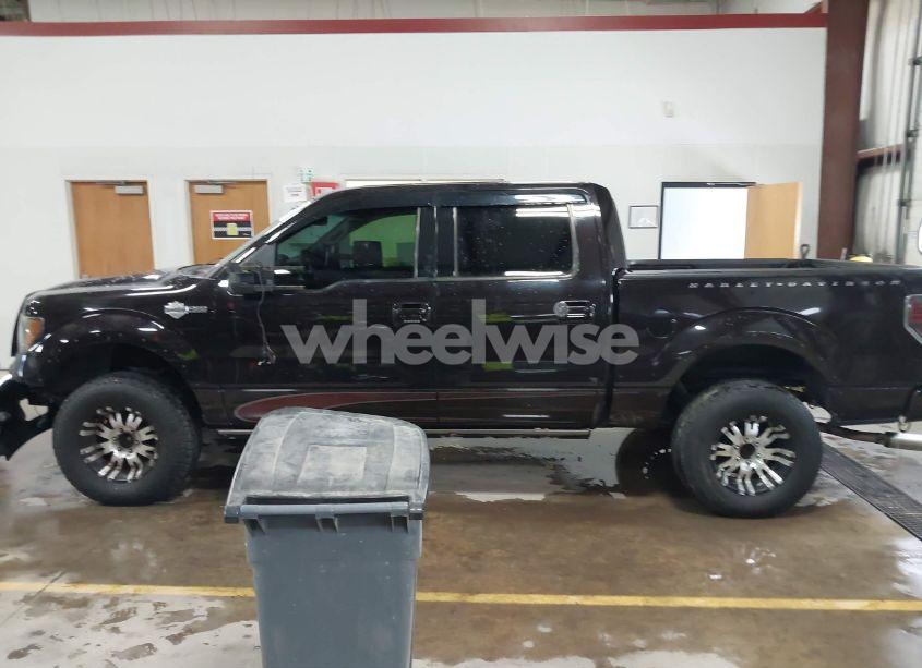 Photo 14 of 2010 Ford F-150 FX4/HARLEY-DAVIDSON/KING RANCH/LARIAT/PLATINUM/XL/XLT (VIN 1FTFW1EVXAFD36613)