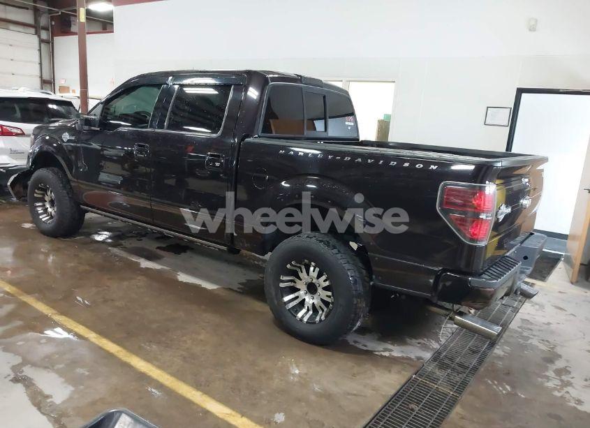 Photo 3 of 2010 Ford F-150 FX4/HARLEY-DAVIDSON/KING RANCH/LARIAT/PLATINUM/XL/XLT (VIN 1FTFW1EVXAFD36613)