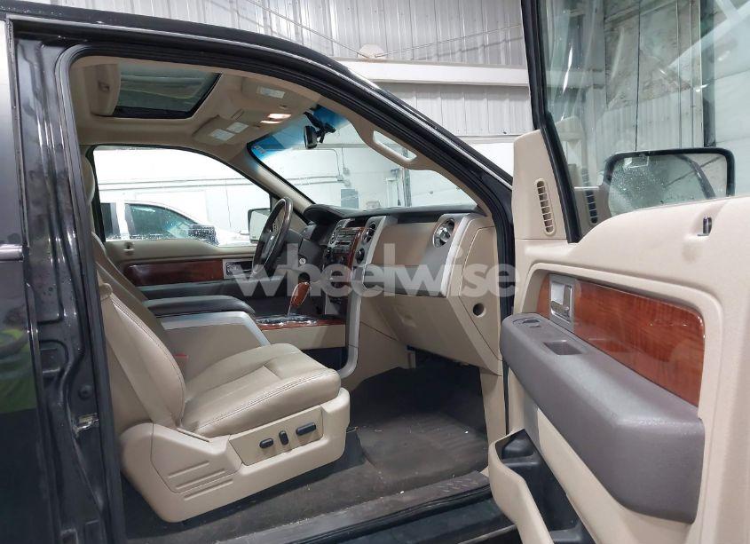 Photo 5 of 2010 Ford F-150 FX4/HARLEY-DAVIDSON/KING RANCH/LARIAT/PLATINUM/XL/XLT (VIN 1FTFW1EVXAFD81048)