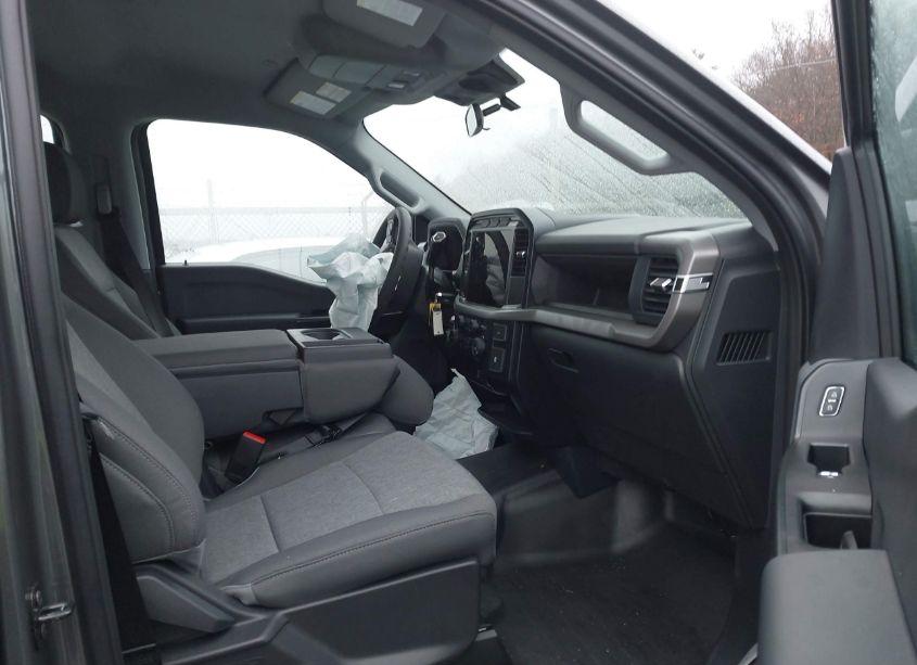 Photo 5 of 2024 Ford F-150 XL (VIN 1FTFW1L53RKD82824)