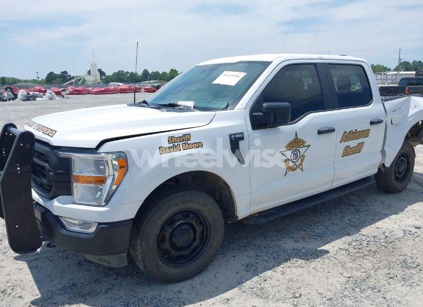 Photo 2 of 2022 Ford F-150 POLICE RESPONDER XL (VIN 1FTFW1P85NKD42937)