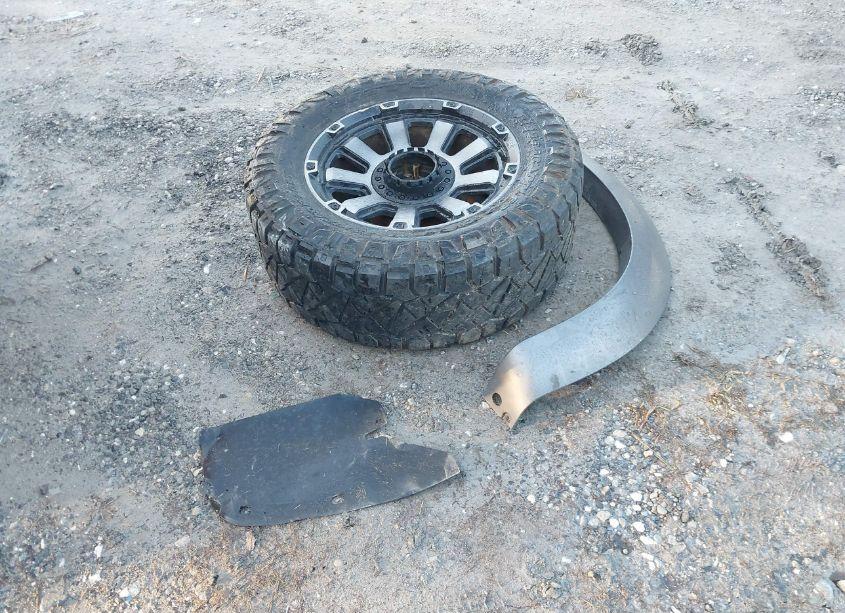 Photo 12 of 2011 Ford F-150 SVT RAPTOR (VIN 1FTFW1R65BFB03582)