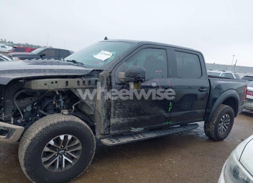 Photo 15 of 2020 Ford F-150 RAPTOR (VIN 1FTFW1RG0LFB32935)