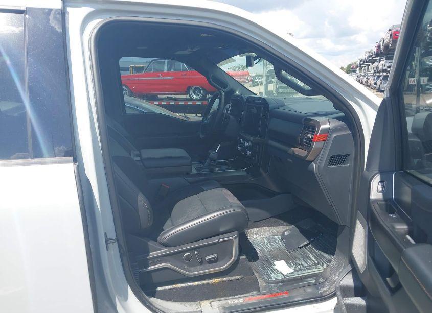 Photo 5 of 2023 Ford F-150 RAPTOR (VIN 1FTFW1RG0PFD25690)