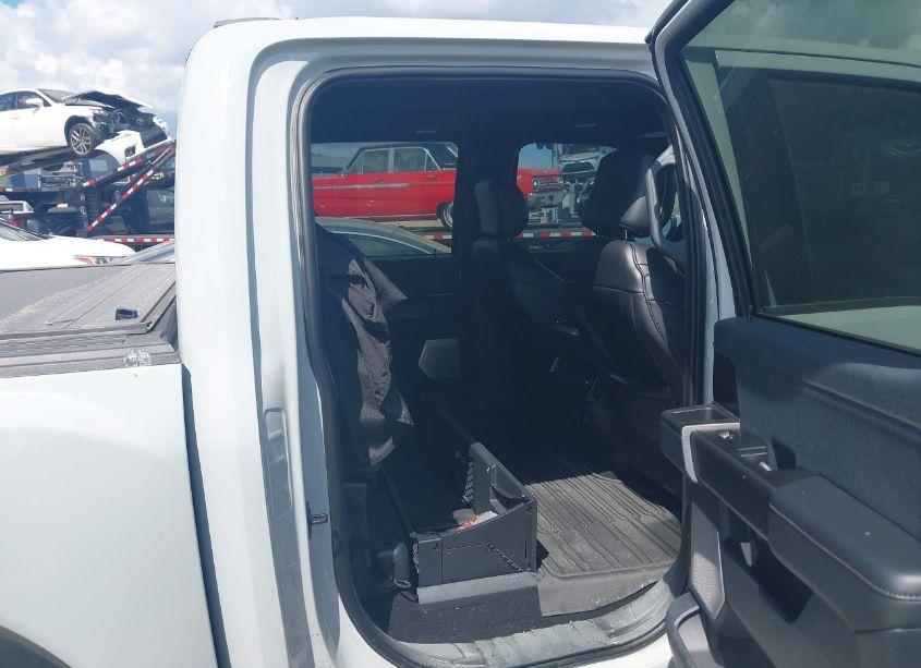 Photo 8 of 2023 Ford F-150 RAPTOR (VIN 1FTFW1RG0PFD25690)