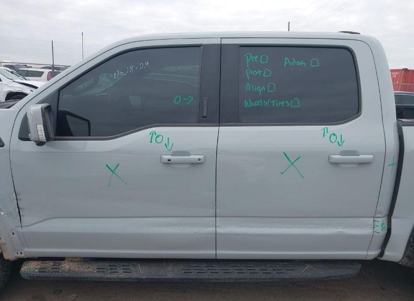 Photo 13 of 2024 Ford F-150 RAPTOR (VIN 1FTFW1RG0RFA02002)