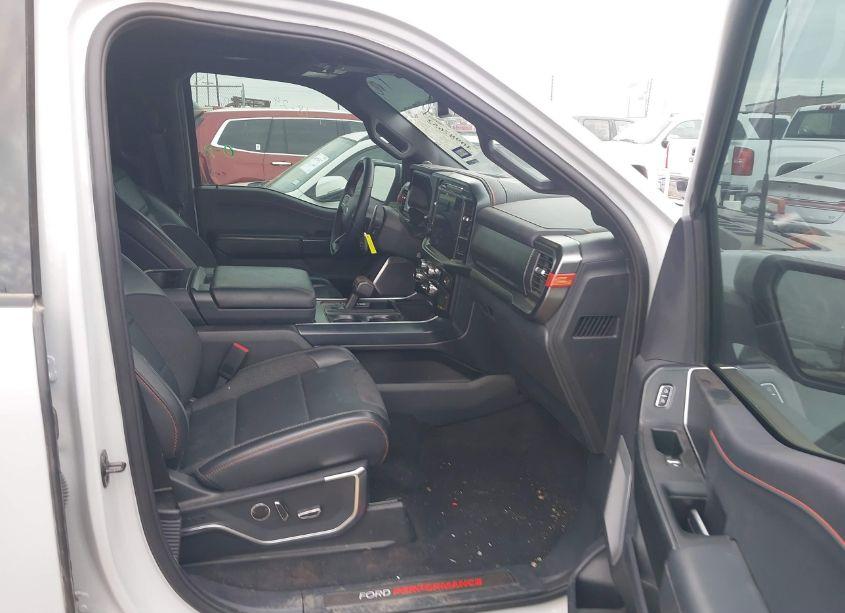 Photo 5 of 2024 Ford F-150 RAPTOR (VIN 1FTFW1RG0RFA02002)