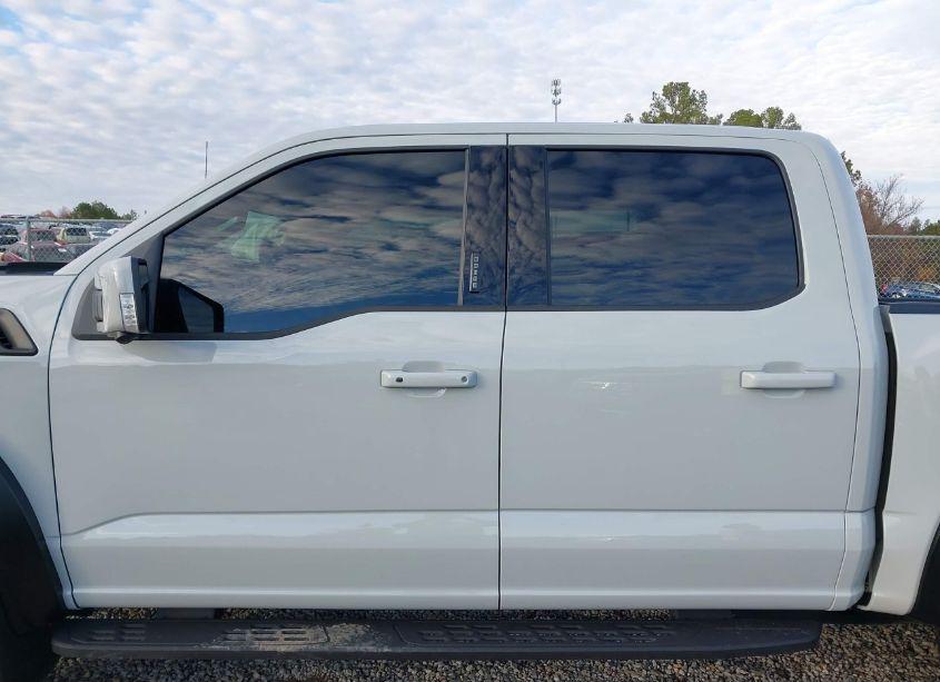 Photo 15 of 2024 Ford F-150 RAPTOR (VIN 1FTFW1RG0RFB77737)