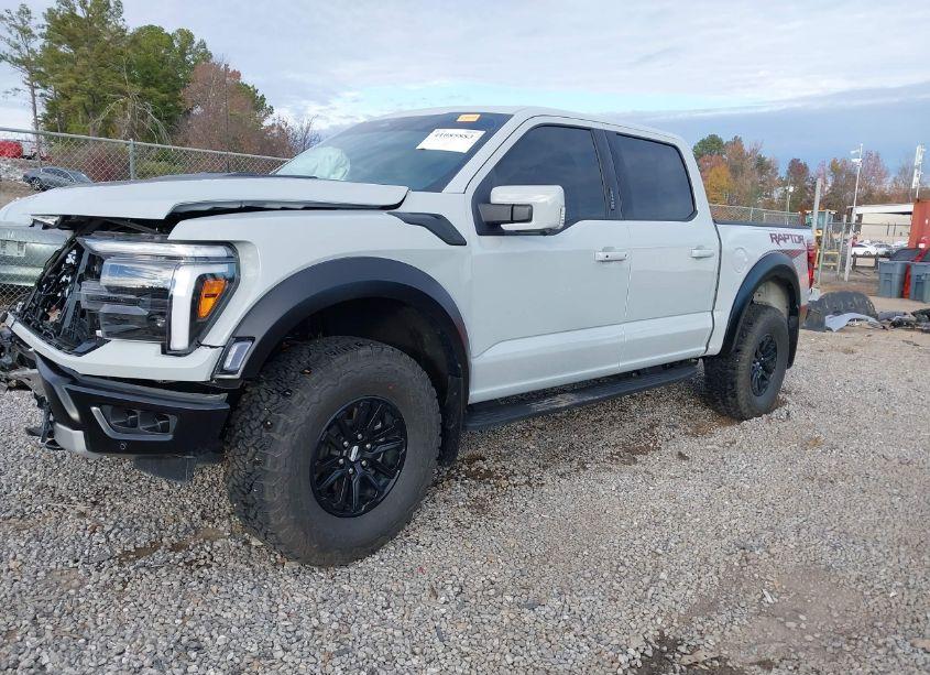 Photo 2 of 2024 Ford F-150 RAPTOR (VIN 1FTFW1RG0RFB77737)