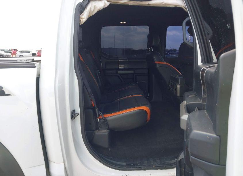 Photo 8 of 2017 Ford F-150 RAPTOR (VIN 1FTFW1RG1HFA31104)