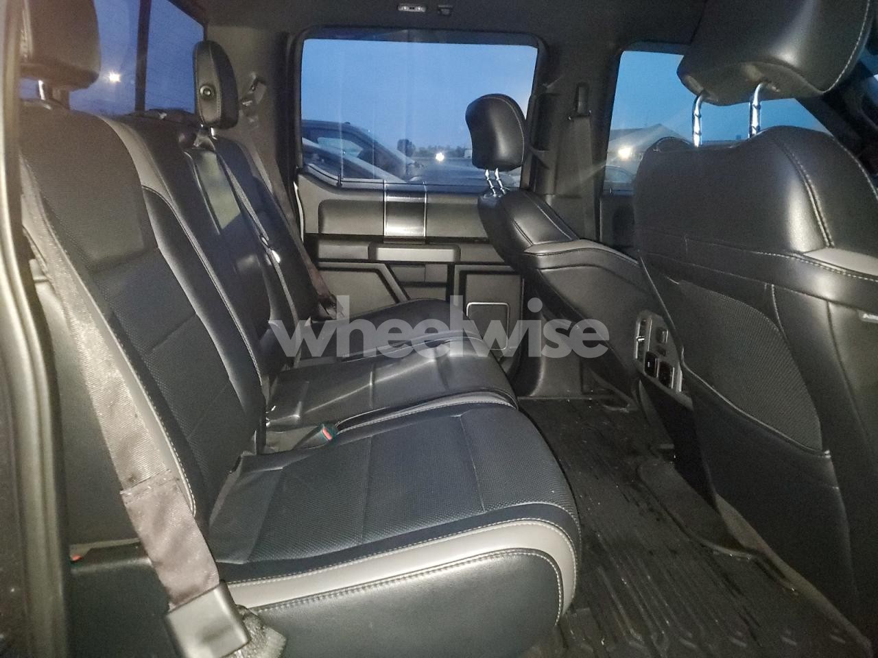 Photo 10 of 2017 FORD F150 RAPTOR (VIN 1FTFW1RG1HFB66700)