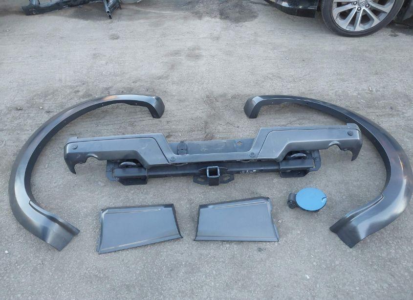 Photo 12 of 2019 Ford F-150 RAPTOR (VIN 1FTFW1RG1KFA06923)