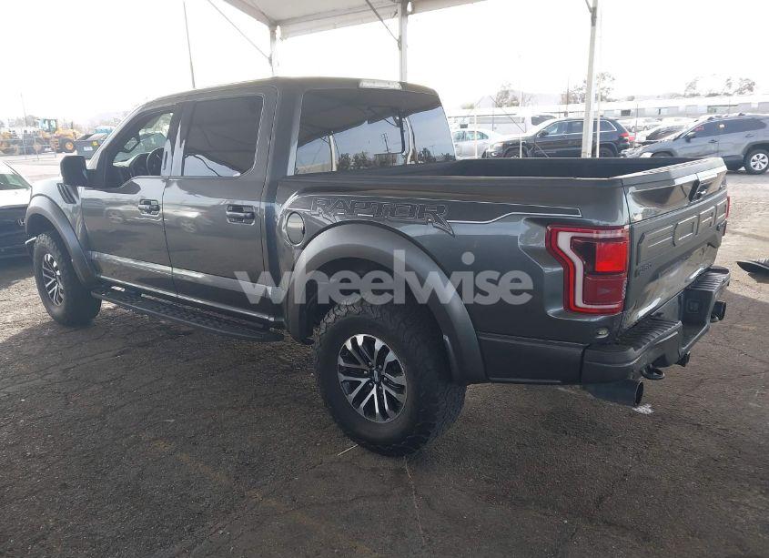 Photo 3 of 2019 Ford F-150 RAPTOR (VIN 1FTFW1RG1KFC87282)