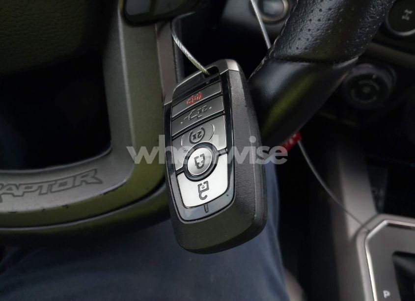 Photo 11 of 2020 Ford F-150 RAPTOR (VIN 1FTFW1RG1LFC73657)