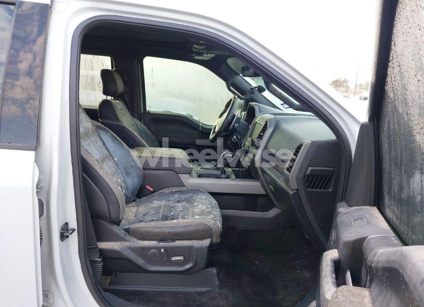 Photo 5 of 2017 Ford F-150 RAPTOR (VIN 1FTFW1RG2HFC86389)