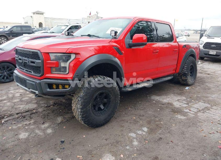 Photo 2 of 2018 Ford F-150 RAPTOR (VIN 1FTFW1RG2JFD38691)