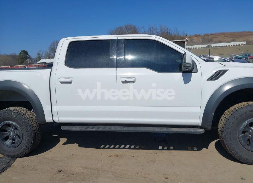 Photo 14 of 2018 Ford F-150 RAPTOR (VIN 1FTFW1RG2JFD81766)