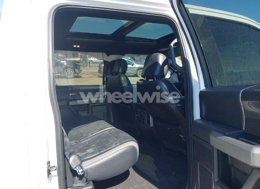 Photo 8 of 2018 Ford F-150 RAPTOR (VIN 1FTFW1RG2JFD81766)