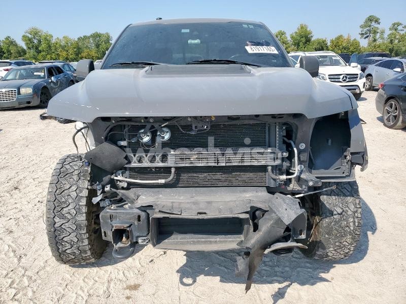 Photo 5 of 2018 FORD F150 RAPTOR N/A (VIN 1FTFW1RG2JFD93741)