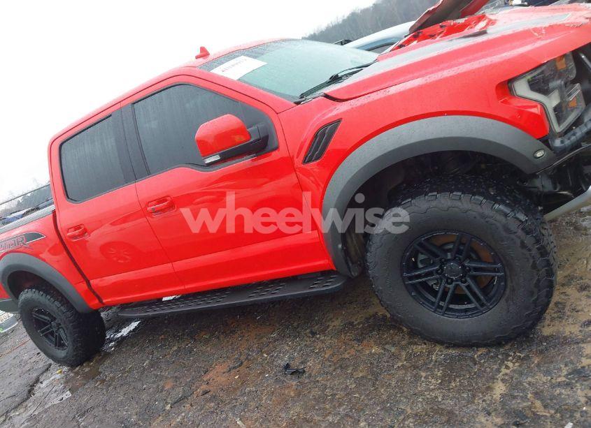 Photo 12 of 2019 Ford F-150 RAPTOR (VIN 1FTFW1RG2KFC02756)