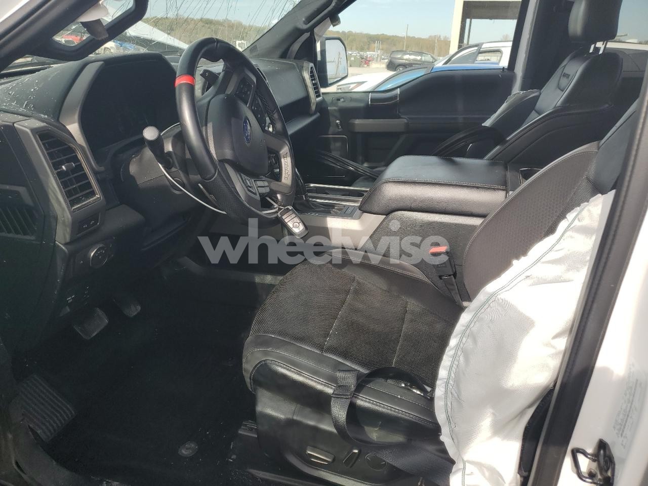 Photo 7 of 2019 FORD F150 RAPTOR (VIN 1FTFW1RG2KFC09044)