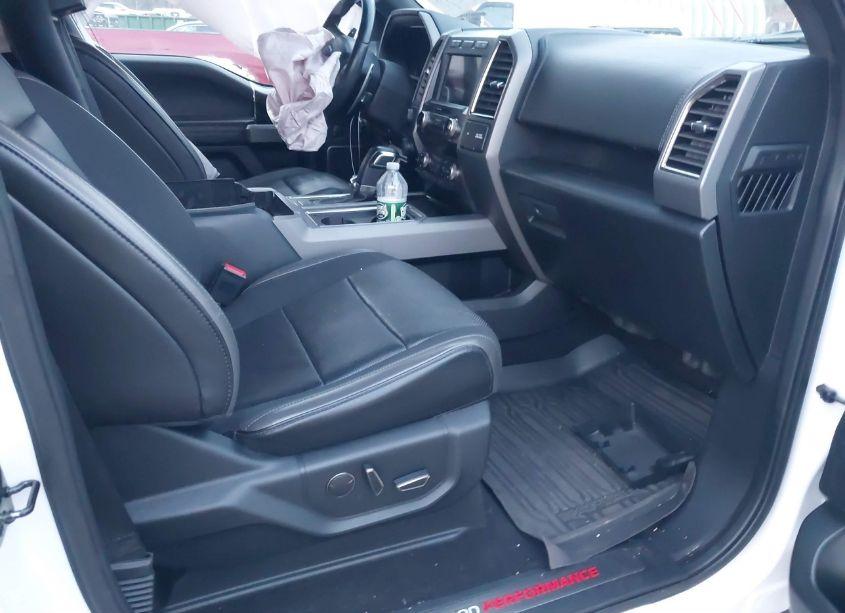 Photo 5 of 2019 Ford F-150 RAPTOR (VIN 1FTFW1RG2KFC74024)