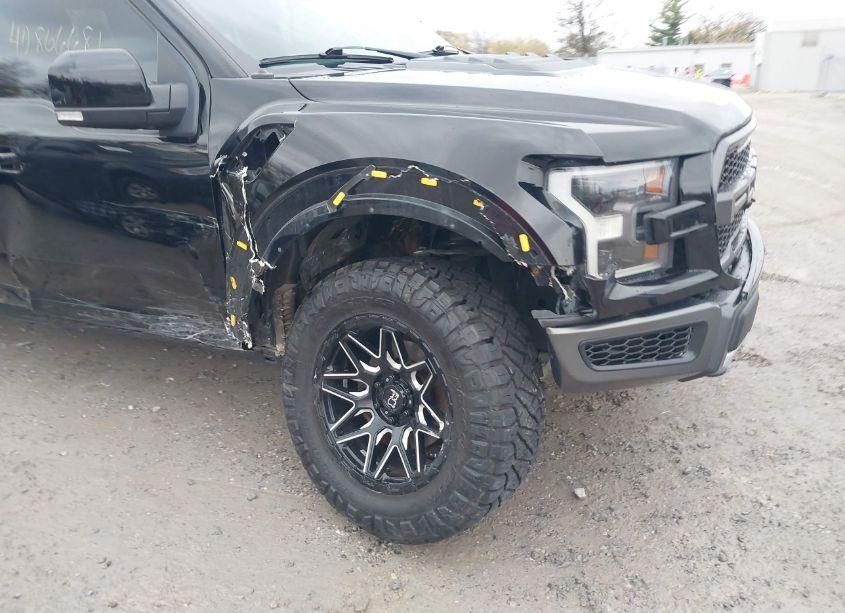 Photo 19 of 2017 Ford F-150 RAPTOR (VIN 1FTFW1RG3HFC32955)