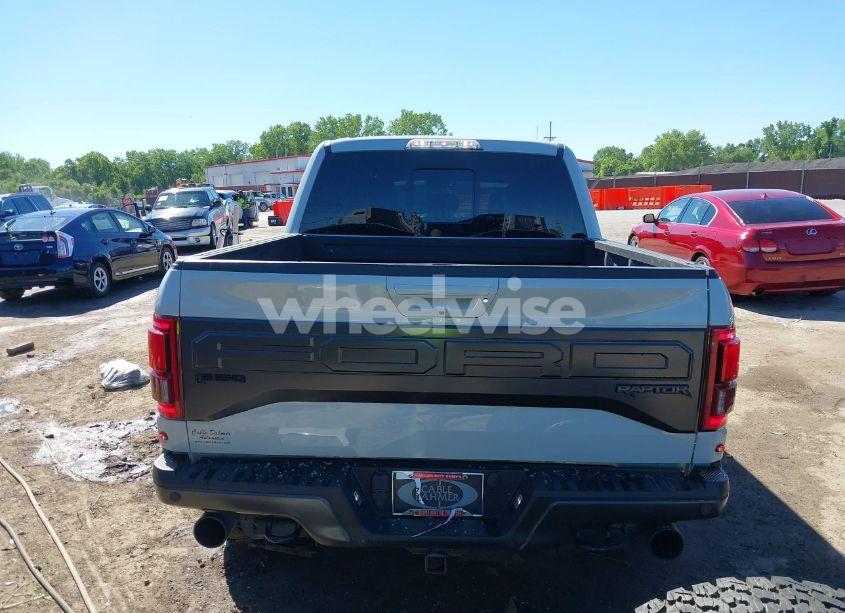 Photo 17 of 2017 Ford F-150 RAPTOR (VIN 1FTFW1RG3HFC34883)