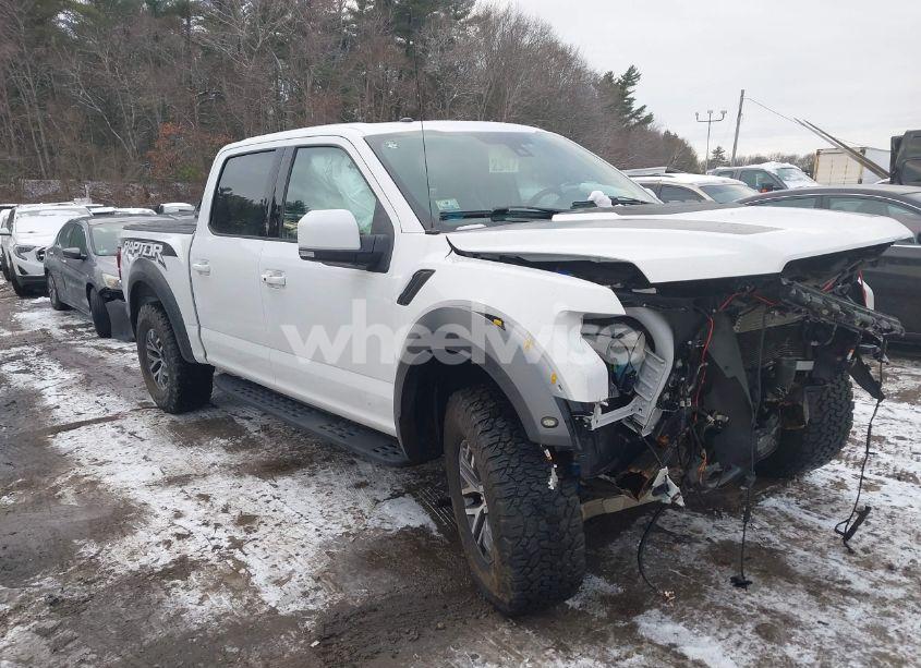 2018 Ford F-150 RAPTOR (VIN 1FTFW1RG3JFE52778) main photo