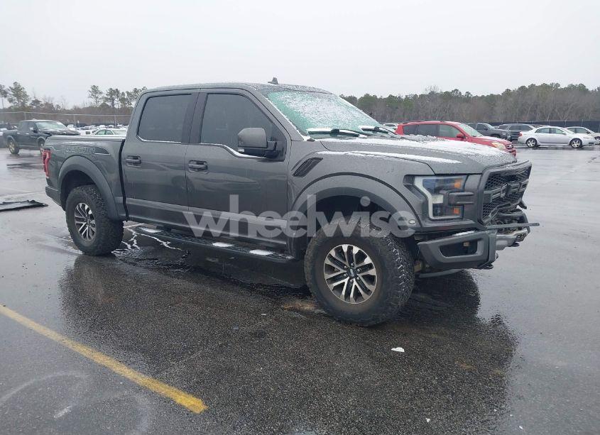 2019 Ford F-150 RAPTOR (VIN 1FTFW1RG3KFB42812) main photo