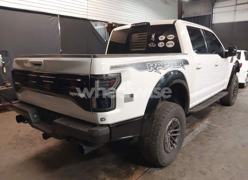 Photo 4 of 2019 Ford F-150 RAPTOR (VIN 1FTFW1RG3KFC98445)